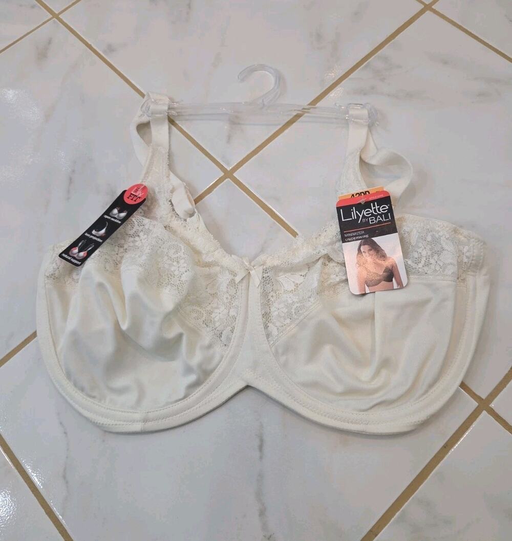 Lilyette by Bali Minimizer Bra 42DD Comfort Lace Full-Figure LY0428 Underwire